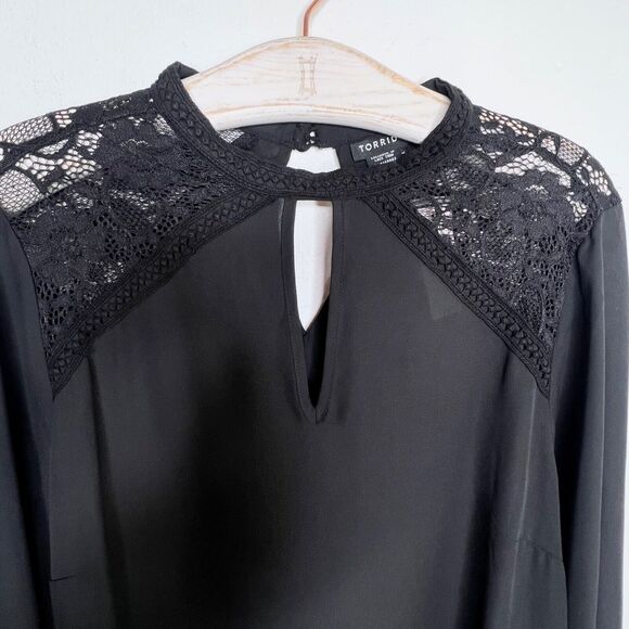 Torrid Womens Long Sleeve Blouse Plus Size 1X Lace Chiffon Flared Long Sleeve 1 - Picture 5 of 8